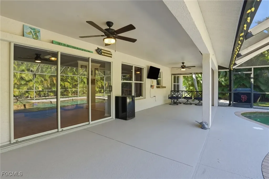 229 SW 38th Terrace Cape Coral FL 33914