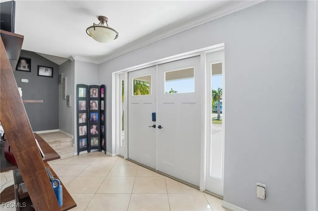 229 SW 38th Terrace Cape Coral FL 33914