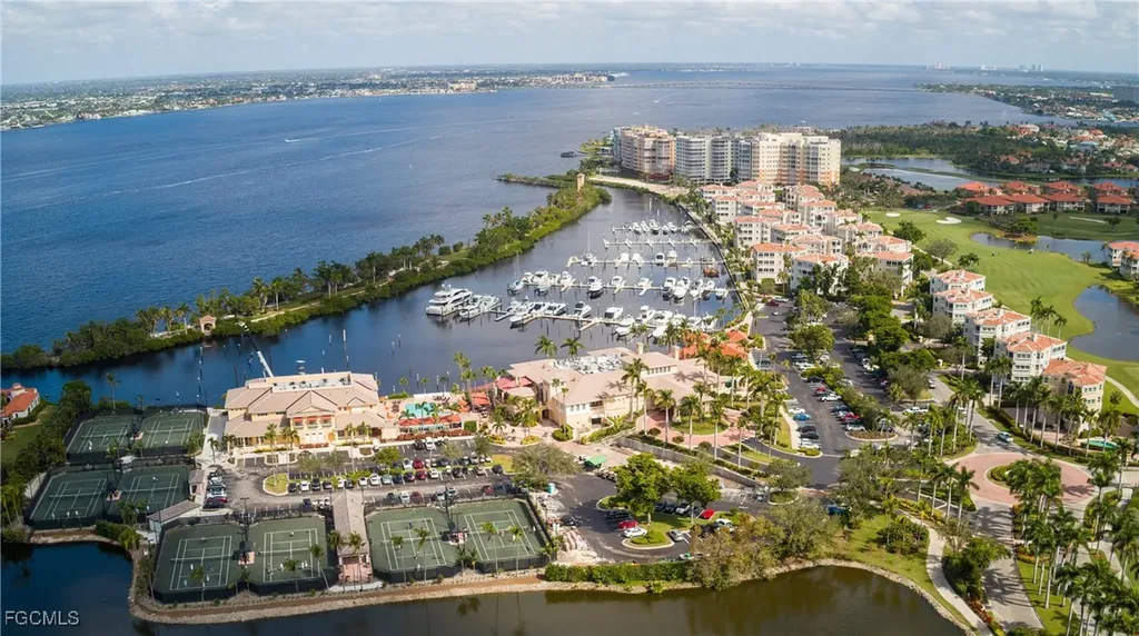 11600 Court Of Palms Fort Myers FL 33908