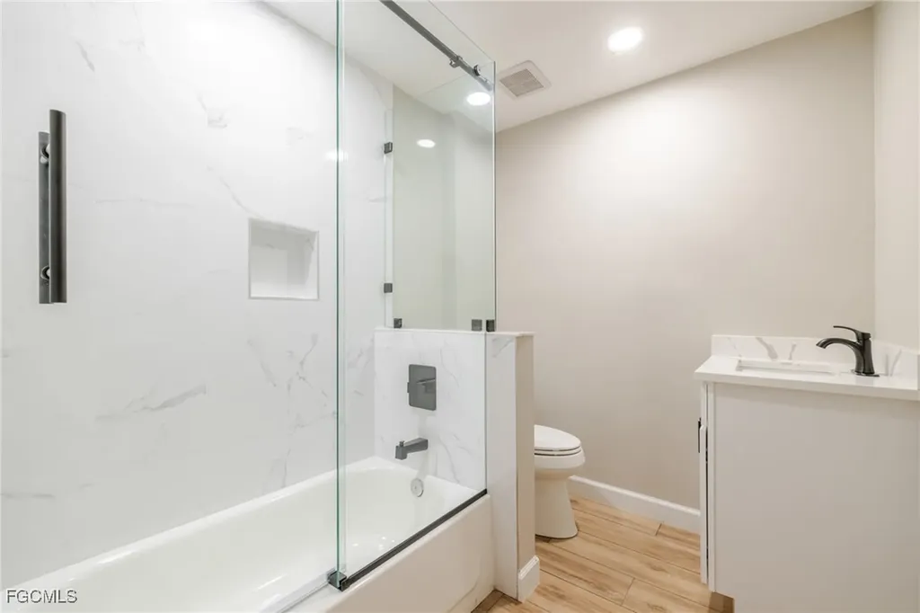 14502 Riverside Drive Fort Myers FL 33905