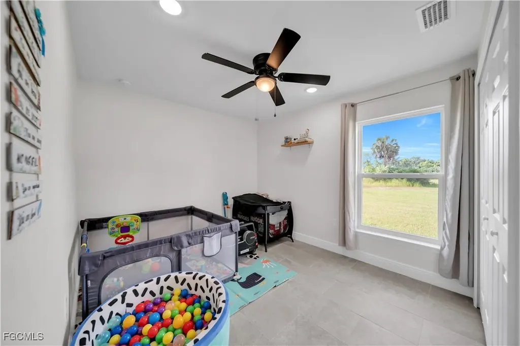 1301 Dorothy Avenue N Lehigh Acres FL 33971
