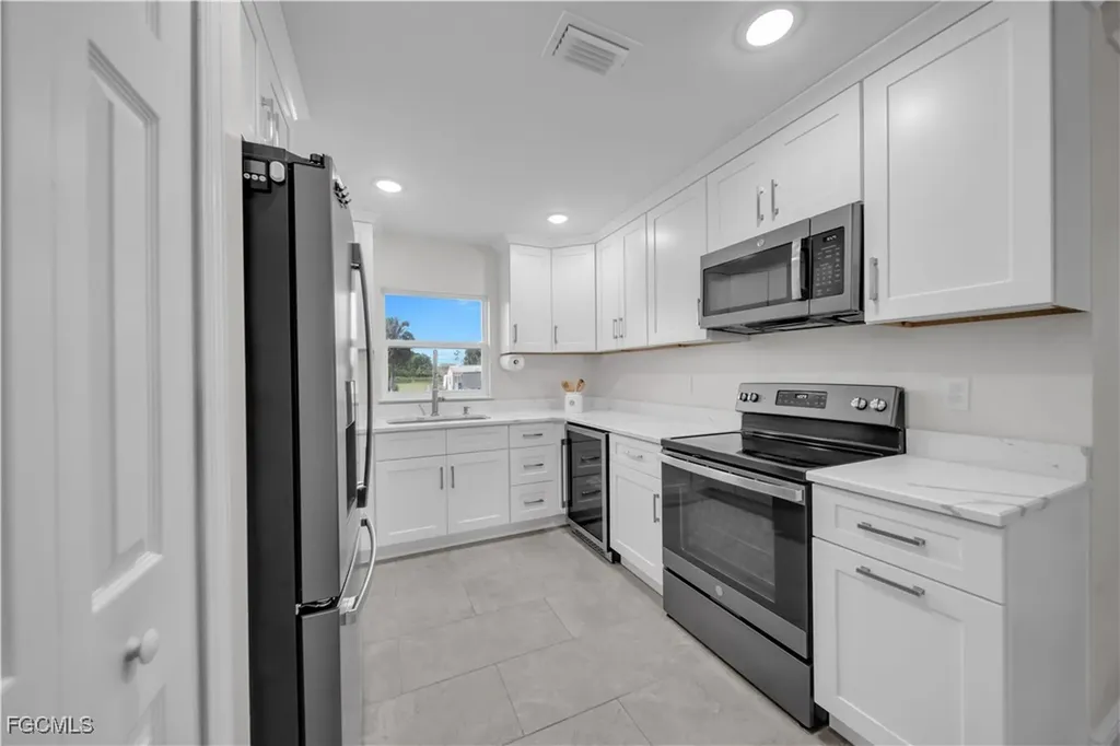 1301 Dorothy Avenue N Lehigh Acres FL 33971