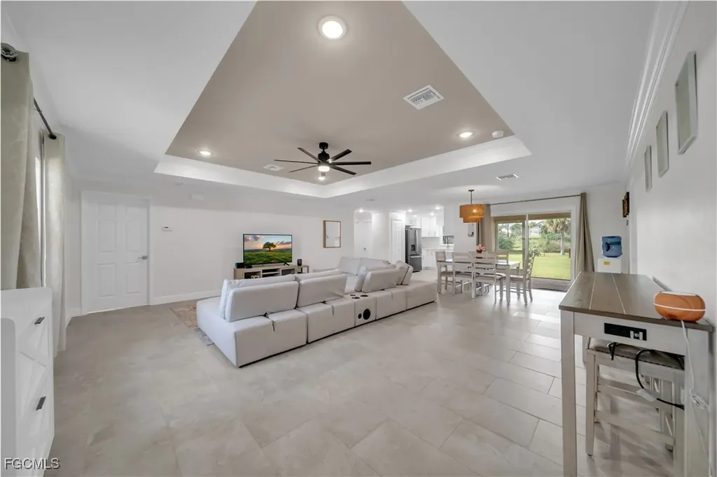 1301 Dorothy Avenue N Lehigh Acres FL 33971