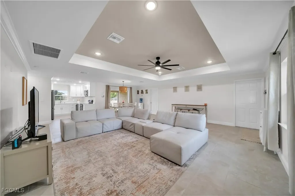 1301 Dorothy Avenue N Lehigh Acres FL 33971