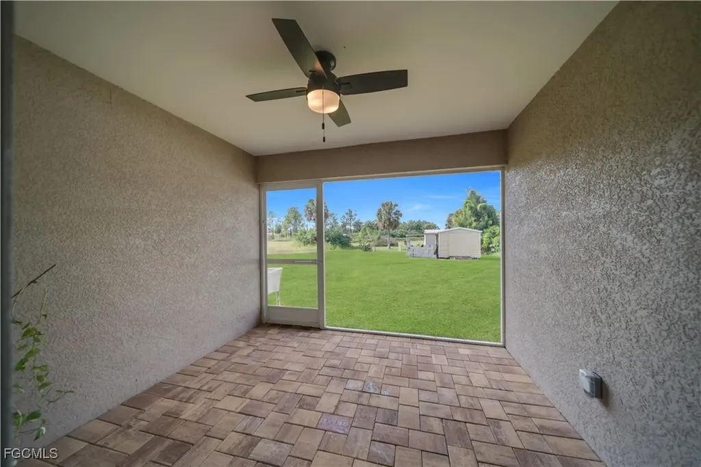1301 Dorothy Avenue N Lehigh Acres FL 33971