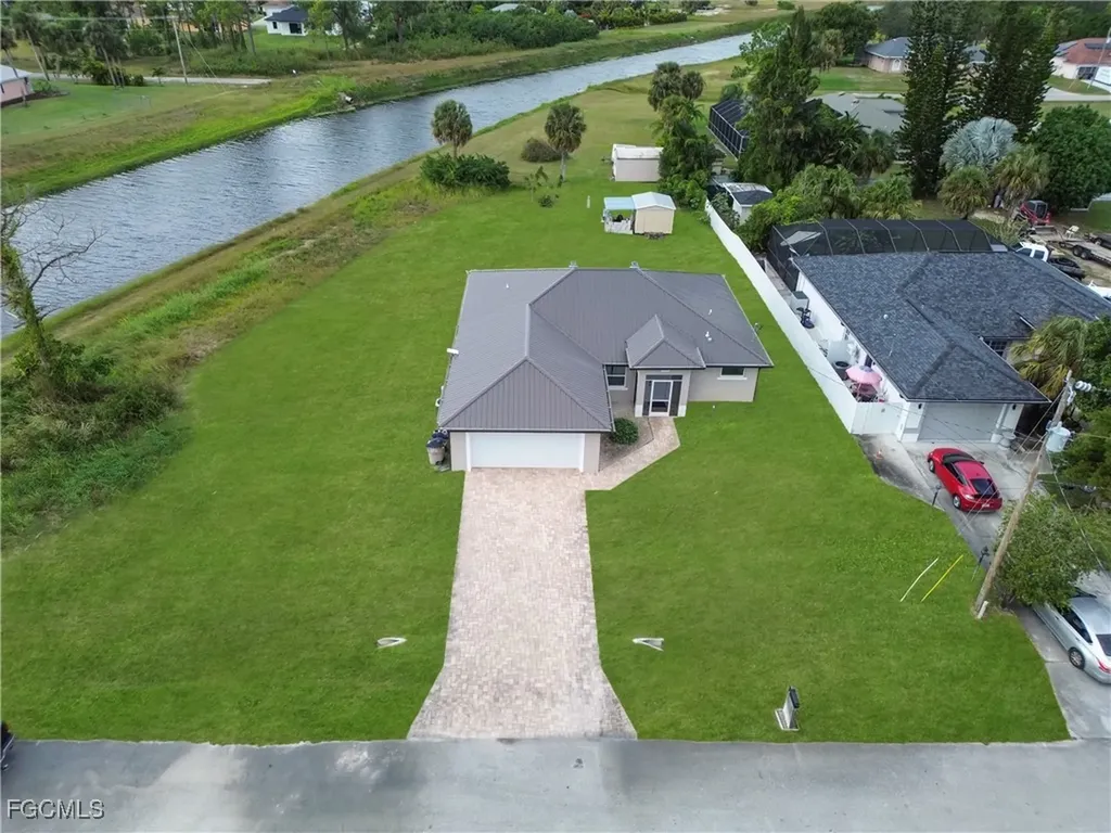 1301 Dorothy Avenue N Lehigh Acres FL 33971