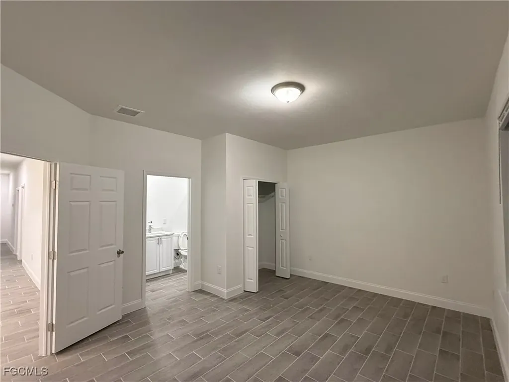 317-319 Ichabod Avenue Lehigh Acres FL 33973