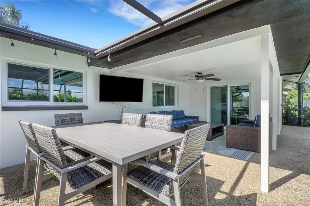 25093 Paradise Road Bonita Springs FL 34135