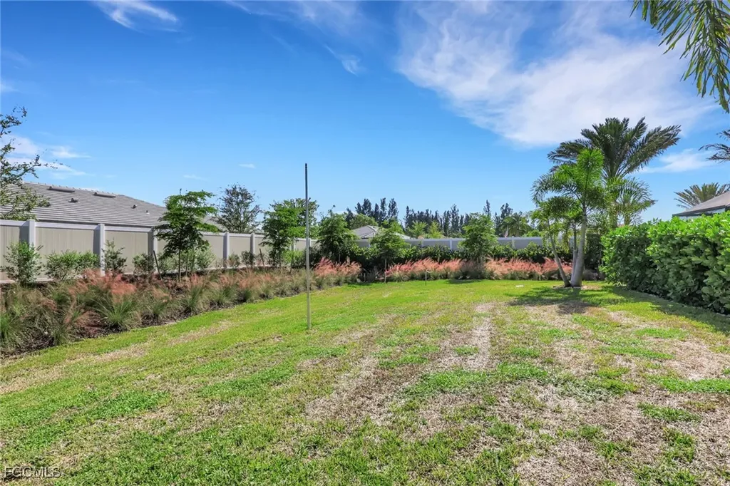 25093 Paradise Road Bonita Springs FL 34135