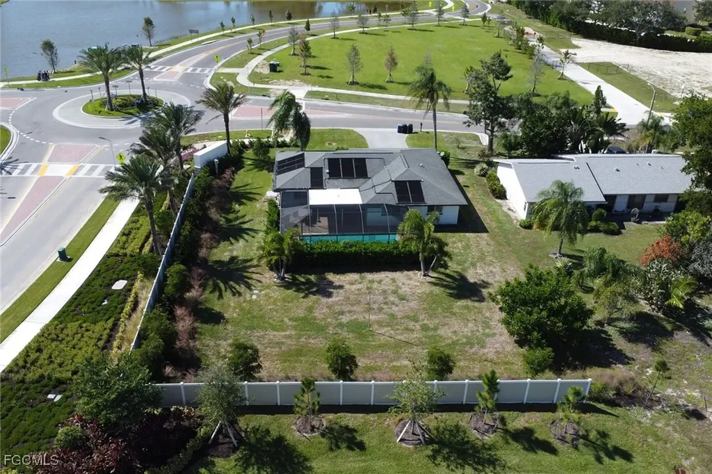 25093 Paradise Road Bonita Springs FL 34135