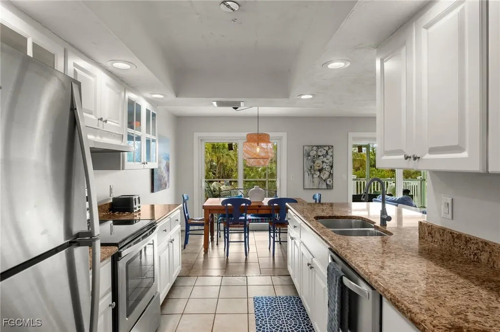 810 Elinor Way Sanibel FL 33957