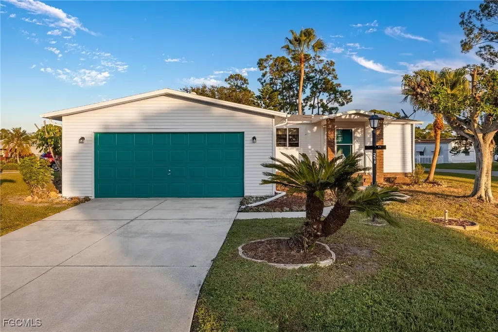 19658 Eagle Trace Court North Fort Myers FL 33903