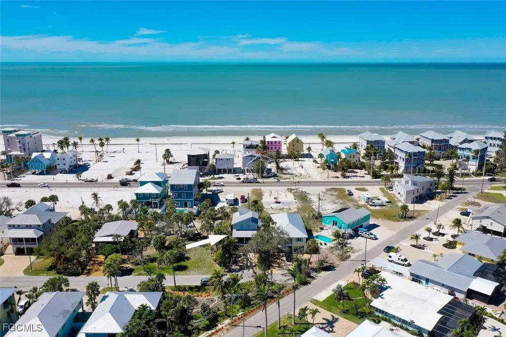 Fort Myers Beach FL, 5356 Palmetto Street