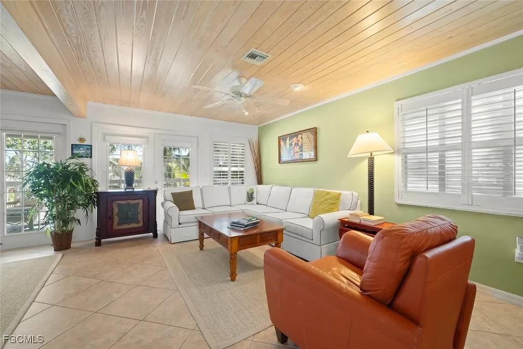 5356 Palmetto Street Fort Myers Beach FL 33931