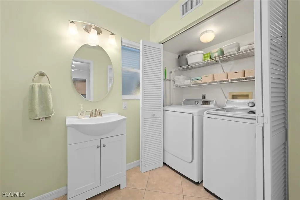 5356 Palmetto Street Fort Myers Beach FL 33931