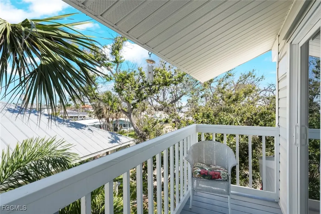 5356 Palmetto Street Fort Myers Beach FL 33931
