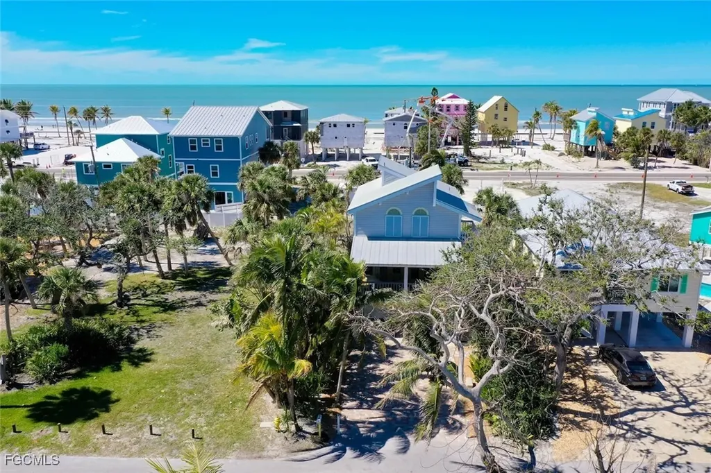 5356 Palmetto Street Fort Myers Beach FL 33931