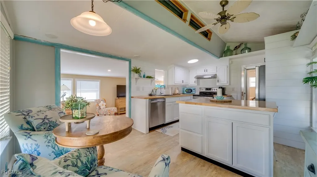 11077 Sunburst Lane Fort Myers FL 33908