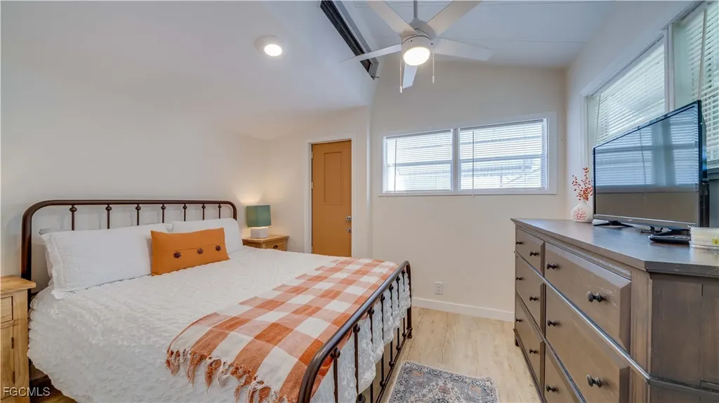 11077 Sunburst Lane Fort Myers FL 33908