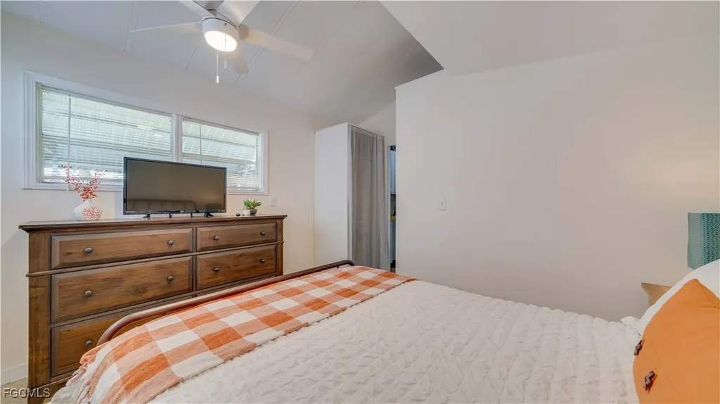 11077 Sunburst Lane Fort Myers FL 33908