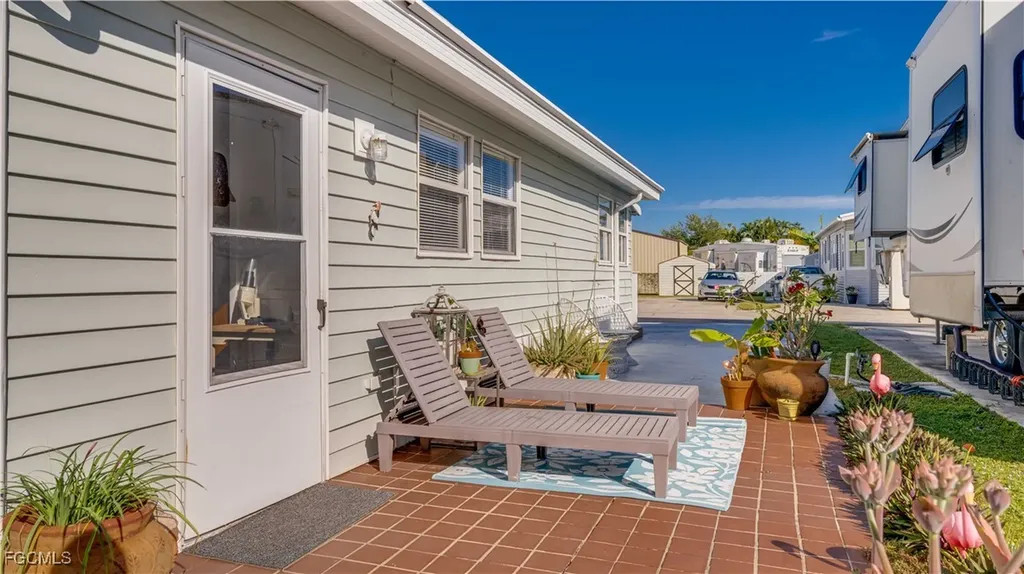 11077 Sunburst Lane Fort Myers FL 33908