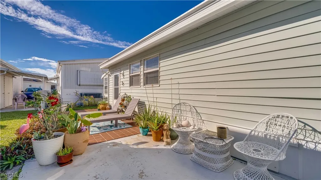 11077 Sunburst Lane Fort Myers FL 33908