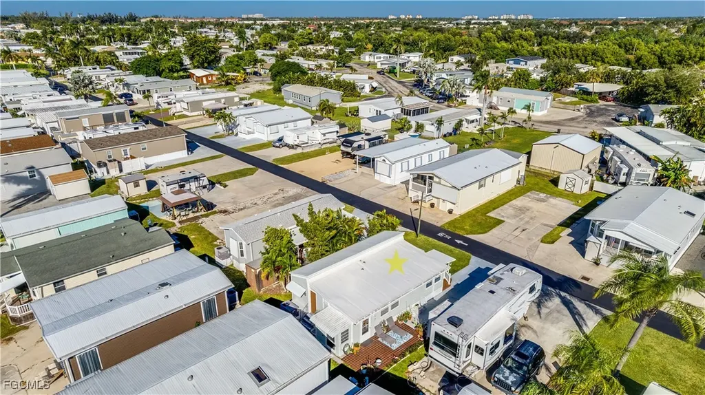 11077 Sunburst Lane Fort Myers FL 33908