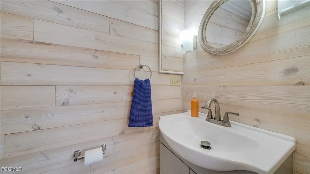 11077 Sunburst Lane Fort Myers FL 33908