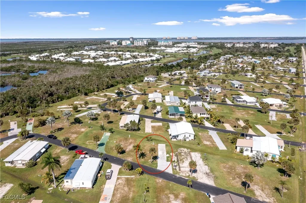 13640 Grackle Drive Fort Myers FL 33908