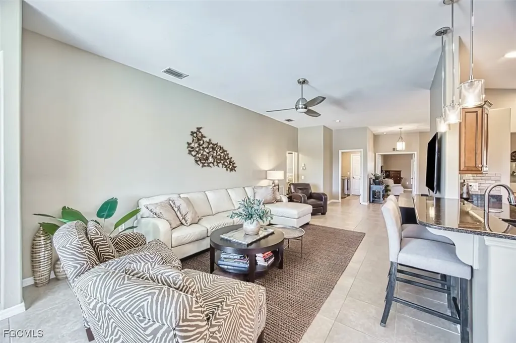 10037 Oakhurst Way Fort Myers FL 33913