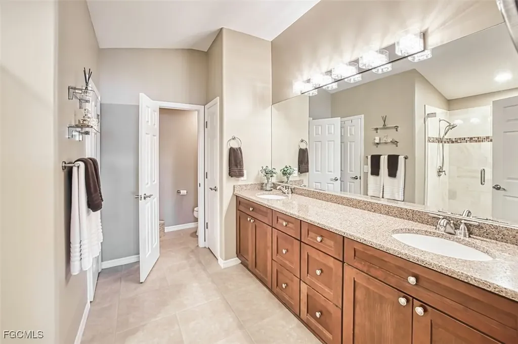 10037 Oakhurst Way Fort Myers FL 33913