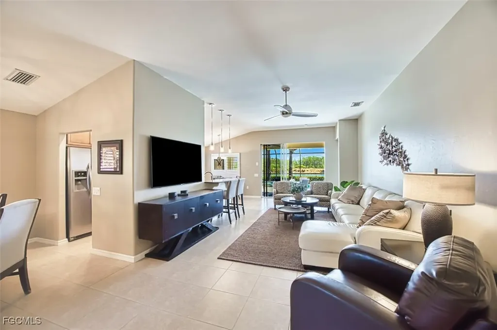 10037 Oakhurst Way Fort Myers FL 33913