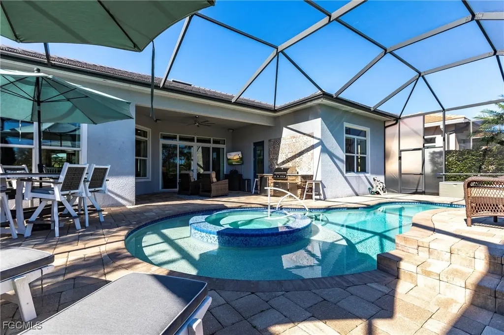 11525 Verandah Palm Court Fort Myers FL 33905
