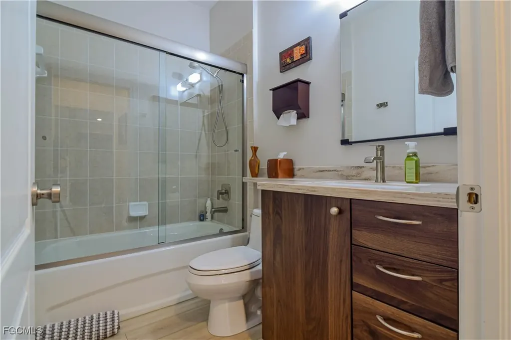 3200 Sea Haven Court North Fort Myers FL 33903