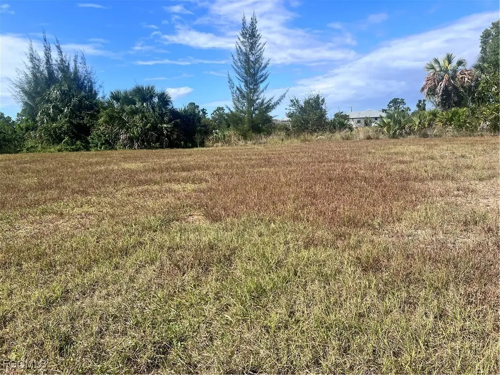 3348 NE 19th Avenue Cape Coral FL 33909