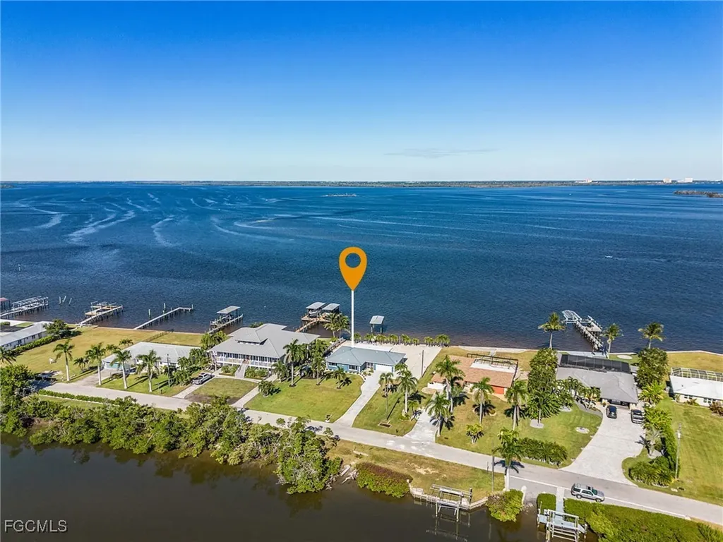 ST. James City FL, 2192 8TH Avenue