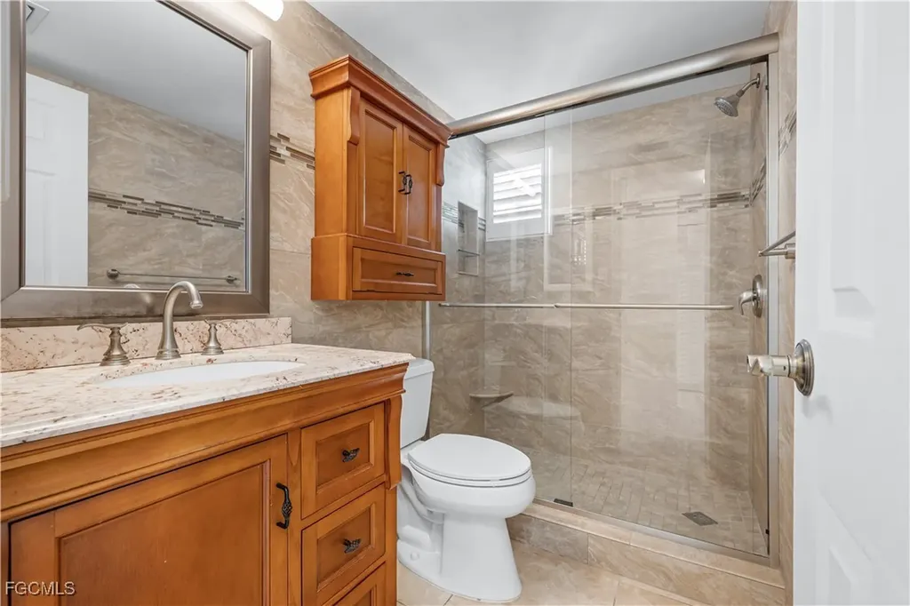 5200 Gulf Drive Holmes Beach FL 34217