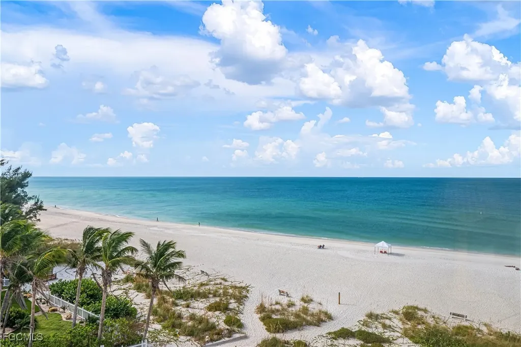 5200 Gulf Drive Holmes Beach FL 34217