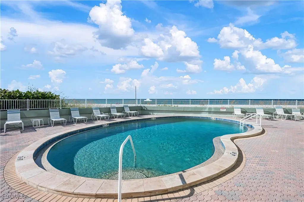 5200 Gulf Drive Holmes Beach FL 34217