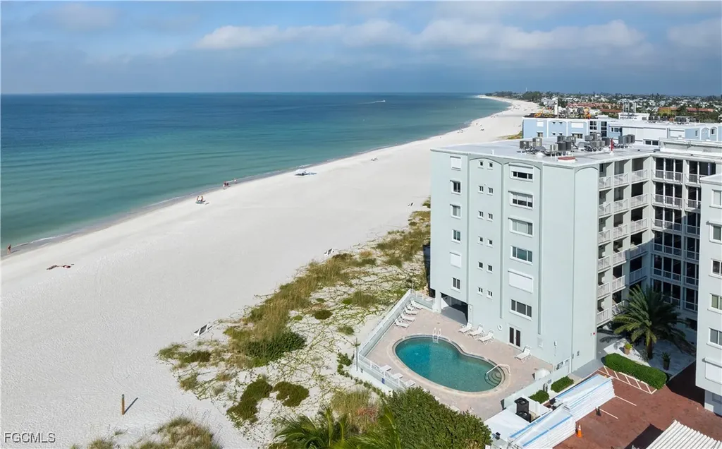 5200 Gulf Drive Holmes Beach FL 34217