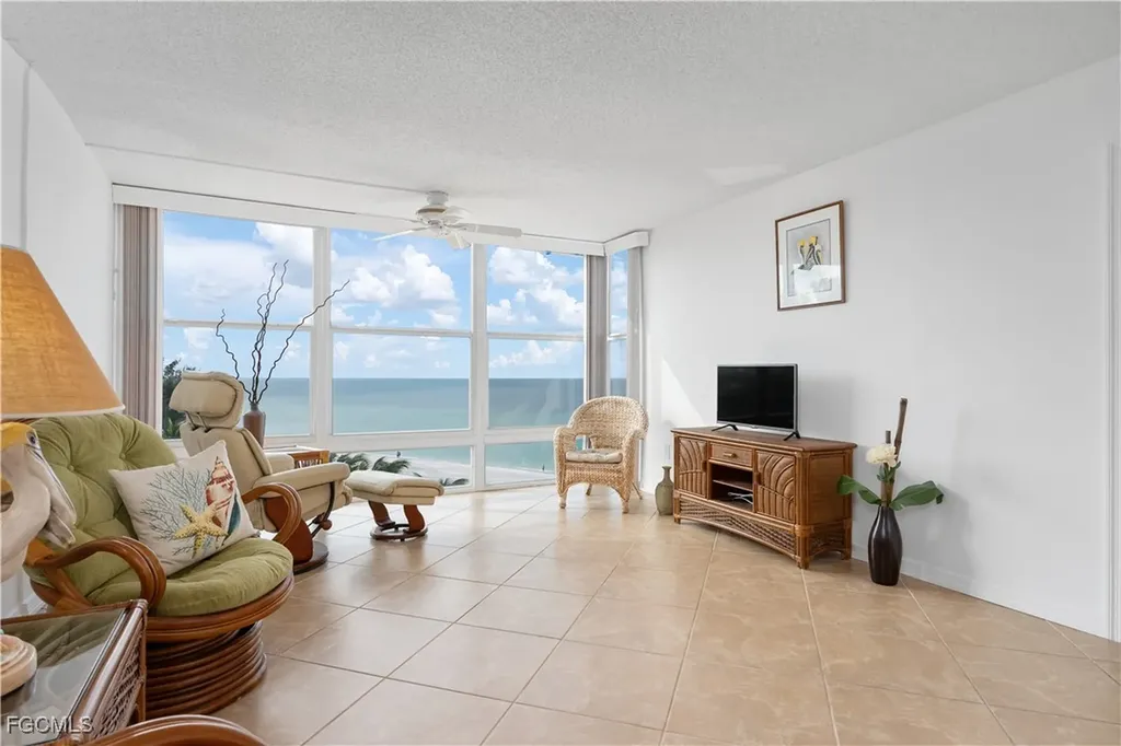 5200 Gulf Drive Holmes Beach FL 34217