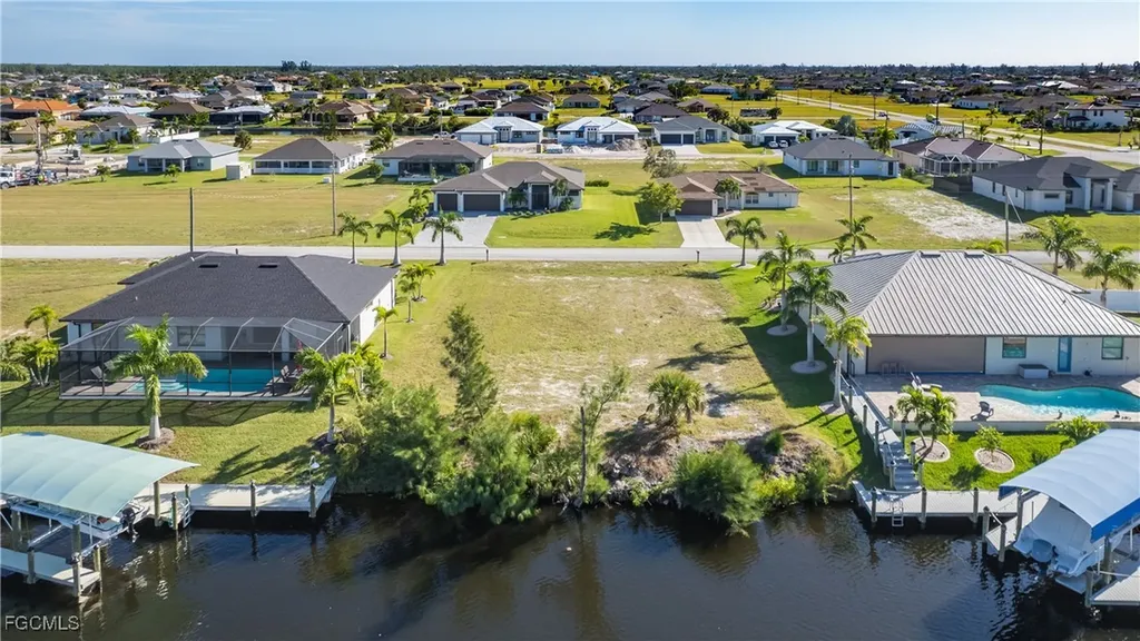 1616 NW 38th Place Cape Coral FL 33993