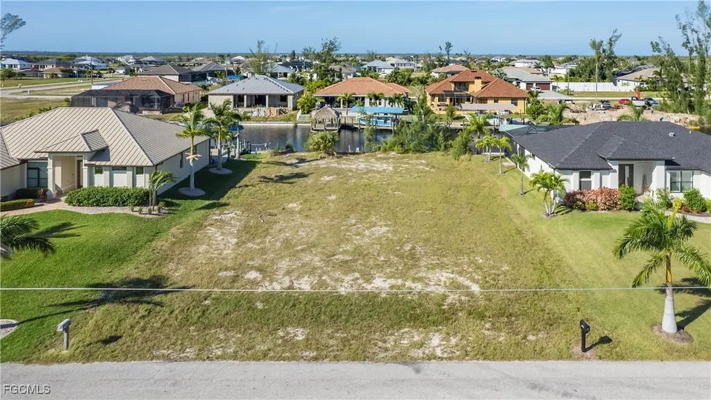 1616 NW 38th Place Cape Coral FL 33993