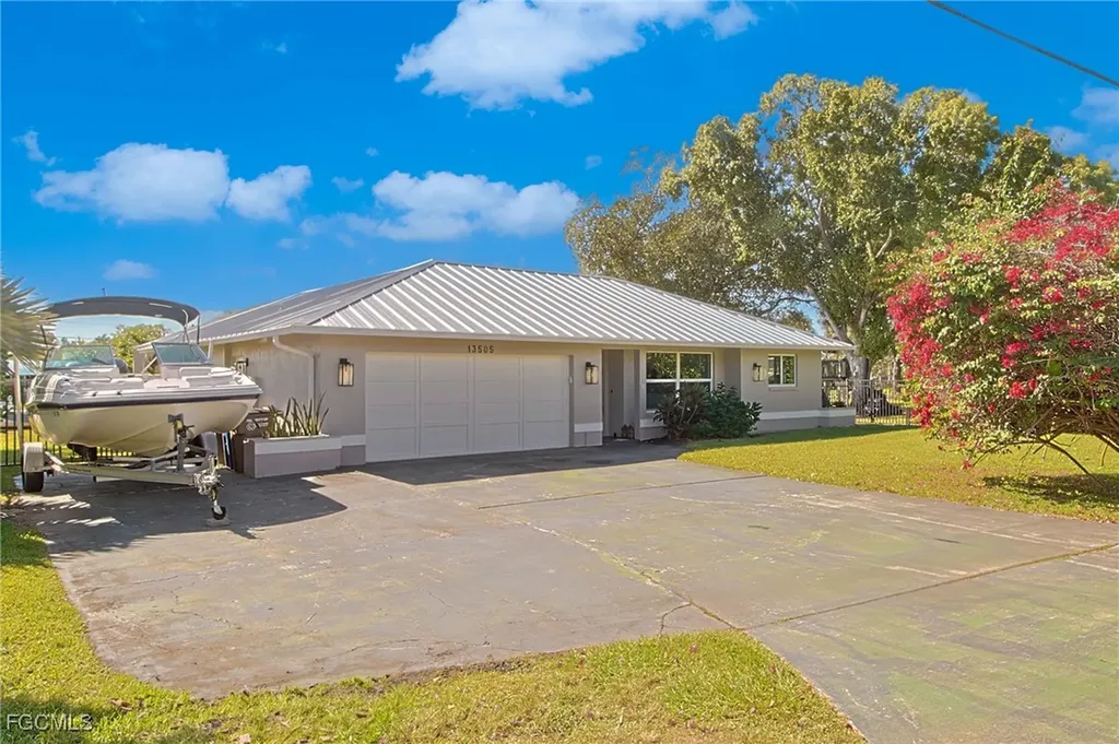 13505 Island Road Fort Myers FL 33905