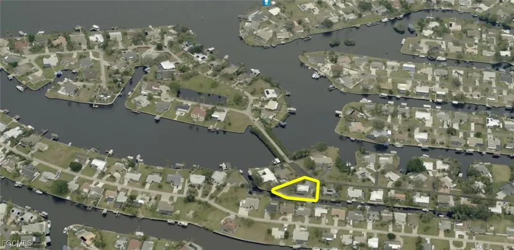 13505 Island Road Fort Myers FL 33905
