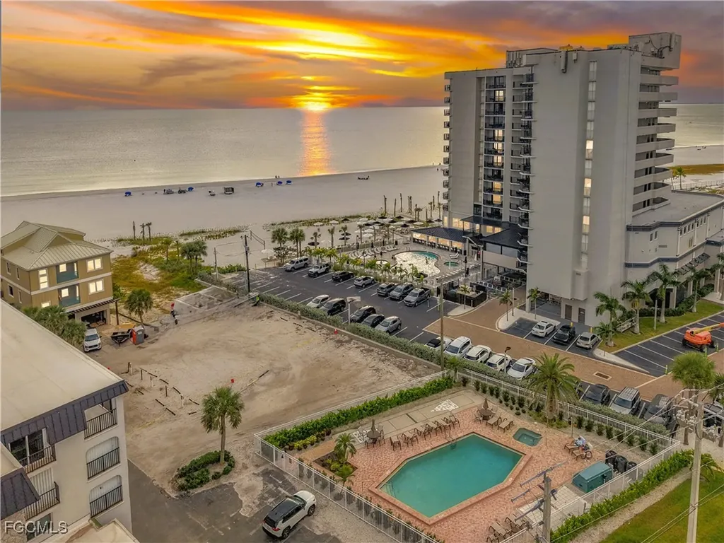 71 Pearl Street Fort Myers Beach FL 33931