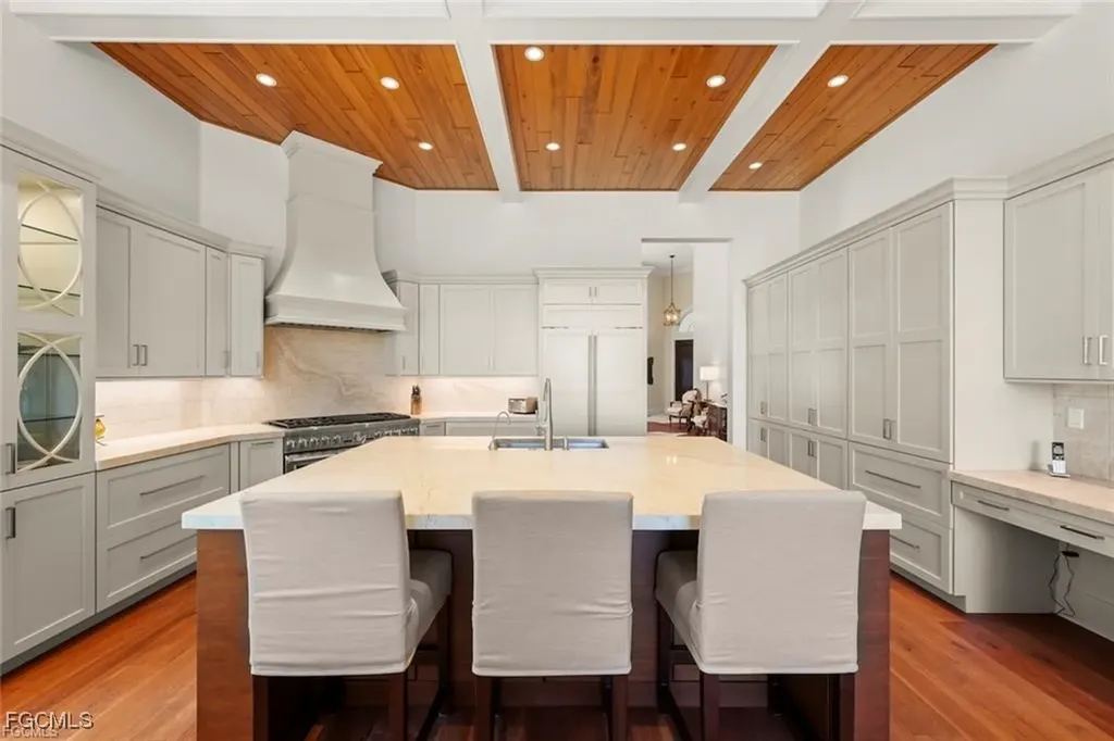 5751 Baltusrol Court Sanibel FL 33957