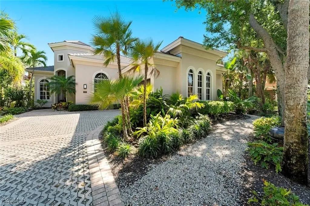 5751 Baltusrol Court Sanibel FL 33957