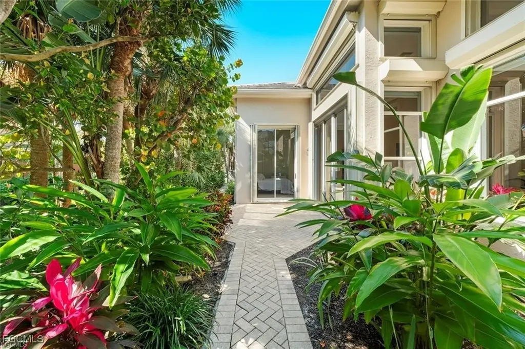 5751 Baltusrol Court Sanibel FL 33957
