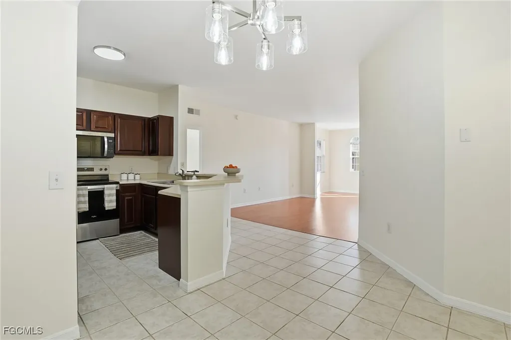15590 Ocean Walk Circle Fort Myers FL 33908